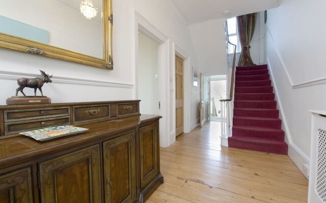 31 Salterton Road