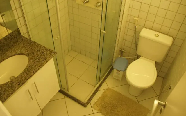 Apto Em Ponta Negra Para 4 Pessoas