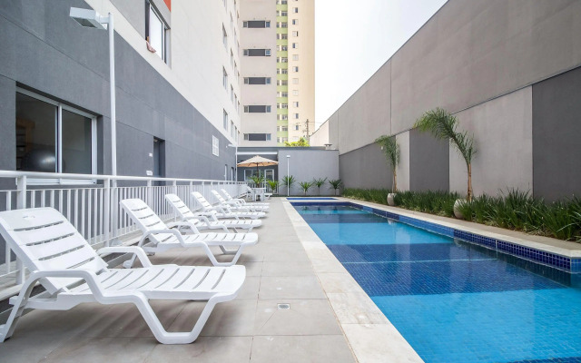 Studio Lindo com Piscina Próx ao Metrô Brás