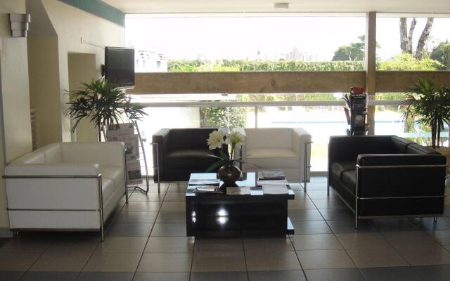 Aero Park Hotel