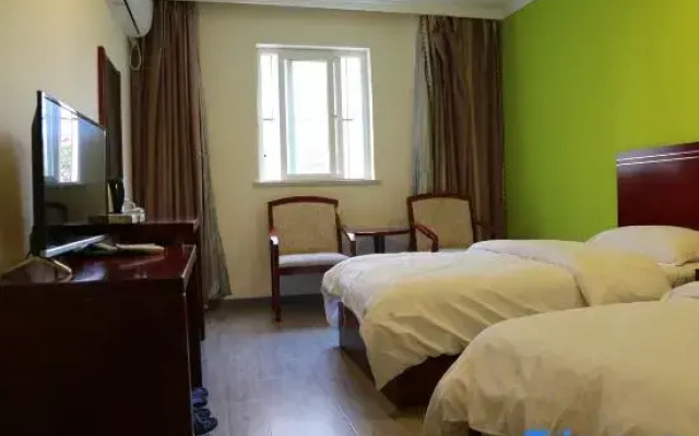 Shanghai Qinyi Hotel
