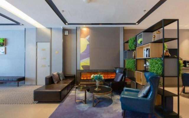 Homeinn Selected Hotel (Dalian Xinghai Square Convention and Exhibition Center)