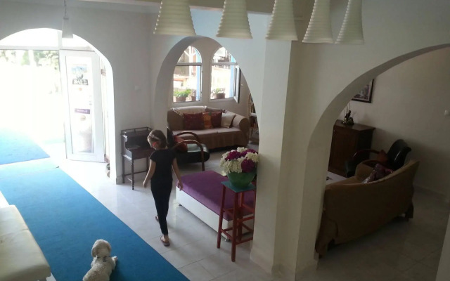 My Marin Hotel - Boutique Class