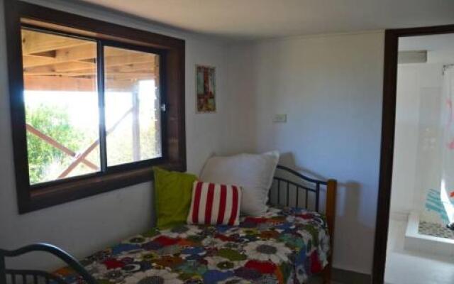 Barrels Beach House, 28 Dulconghi Street