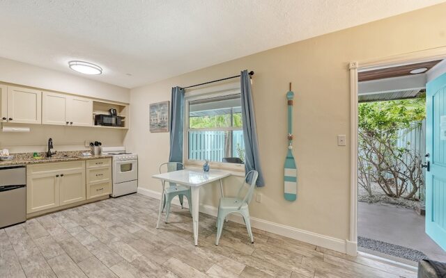 The Elephant Ear Cabanas