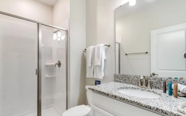 Upscale Champions Gate Townhome - 4 Bed