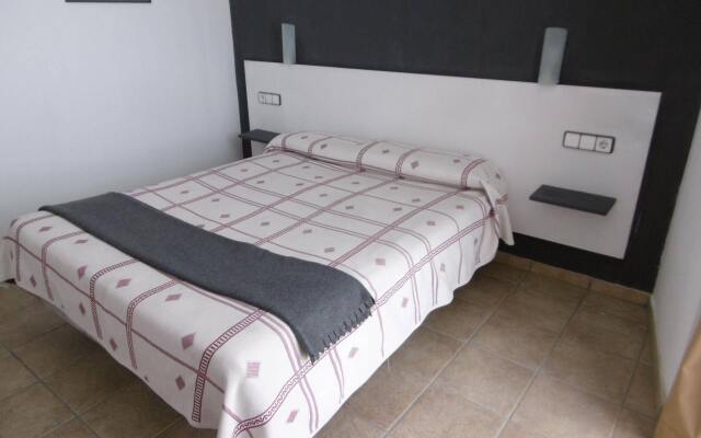 HOTEL ORENETA - Gironella