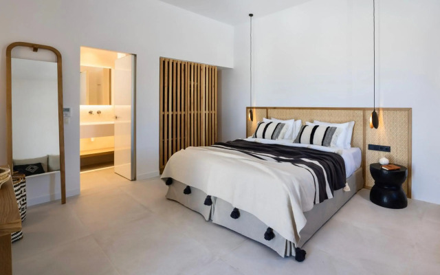 Adama Mykonos Boutique Hotel
