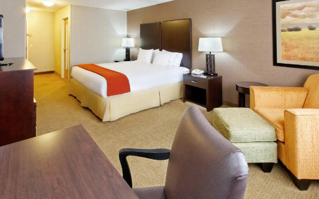 Holiday Inn Express & Suites Canyonville