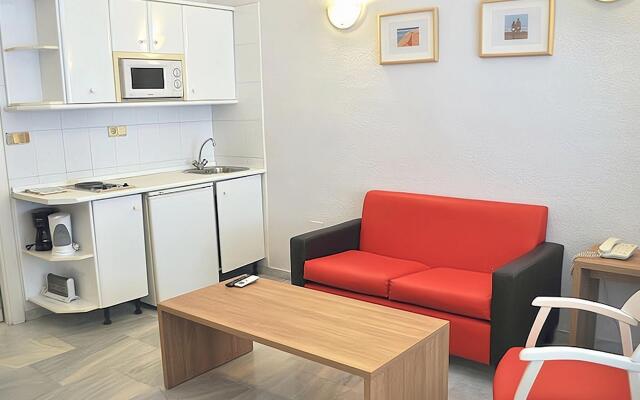 Pleasant apartment in Benalmadena near Playa Beach