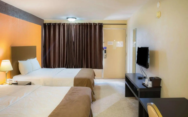 Howard Johnson Inn Monroe