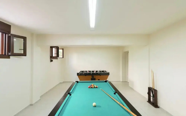Villa in Rethimnon Crete With Private Pool