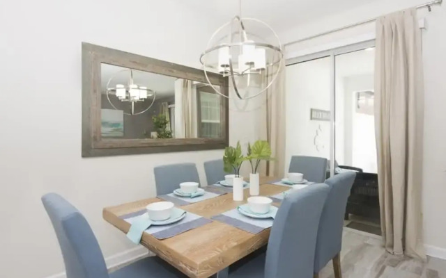 Amazing Decor Townhome SL3078