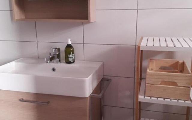 studio idéalement placé, calanques et centre ville