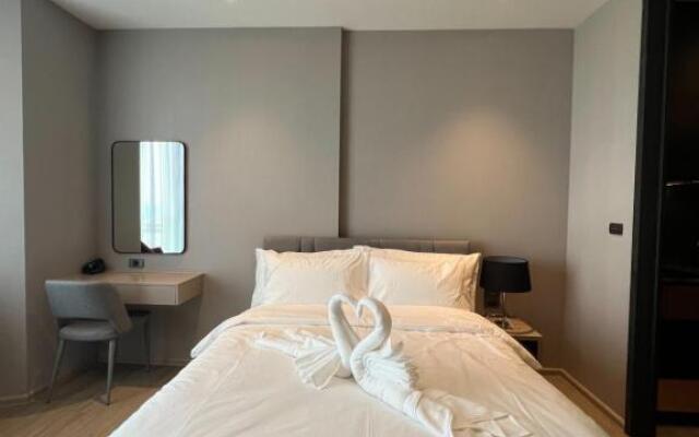 Edge Central Pattaya Condo