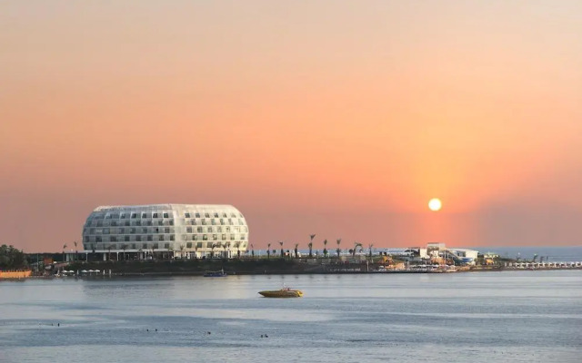 Gold Island Selected Hotel