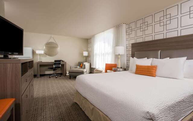 Hawthorn Suites by Wyndham Livermore Wine Country