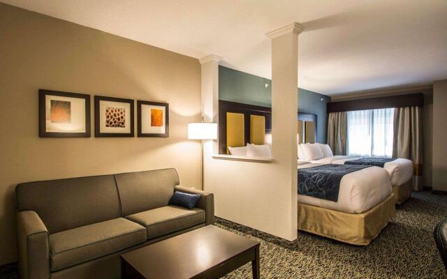 Comfort Suites Fort Lauderdale Airport South & Cruise Port