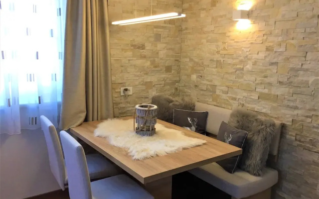 Apartment 4 Holiday - Apartment Aika