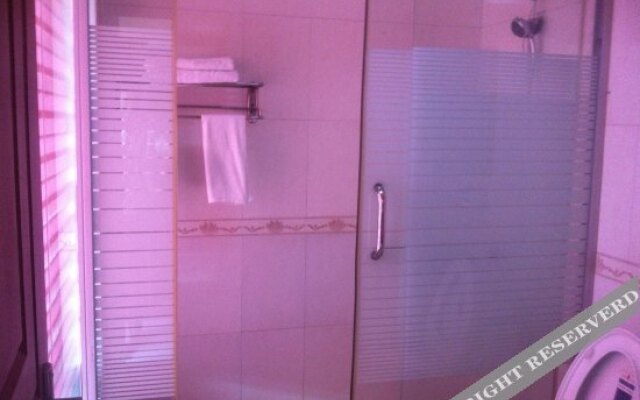 Xinjiang Hotel