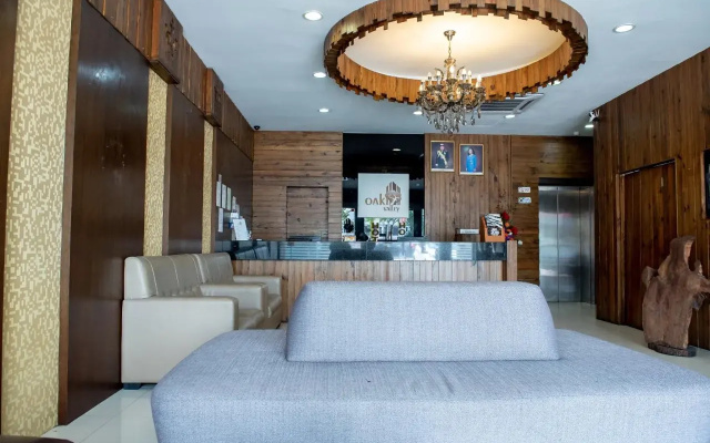 Oak Valley Hotel