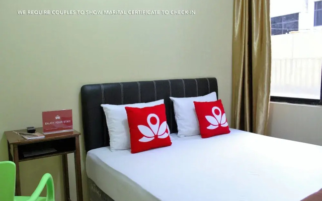 ZEN Rooms Wahid Hasyim Syariah