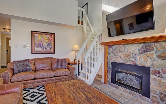 Lances West 13 1 Bedroom Condo by RedAwning