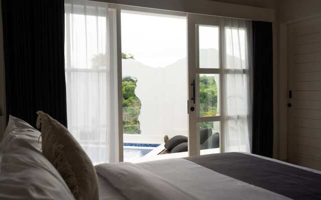 Santorini Luxury Villa