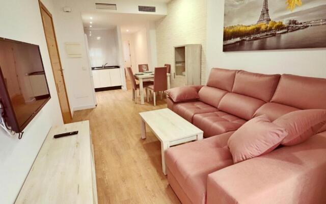 Poeta 1 Bedroom Apartment Ihaep11119