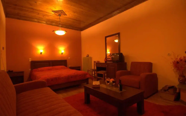 Kroupi Hotel