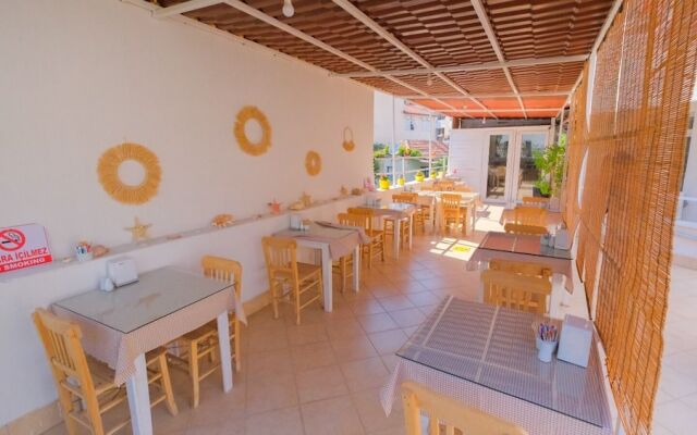 Mimosa Pension