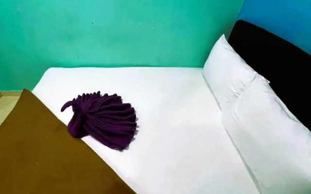 New Wave Hotel Seri Kembangan