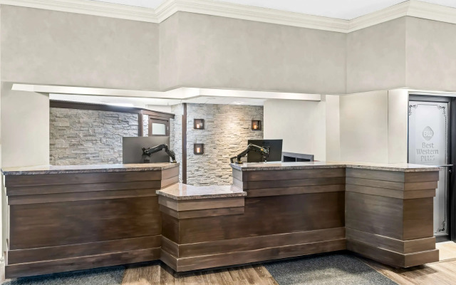 Best Western Plus Mariposa Inn & Conference Centre
