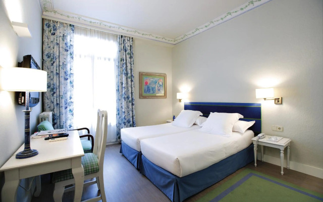 Hotel Niza