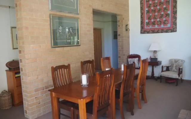 Yarrahapinni Homestead