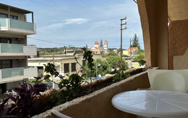 Albatross Hotel