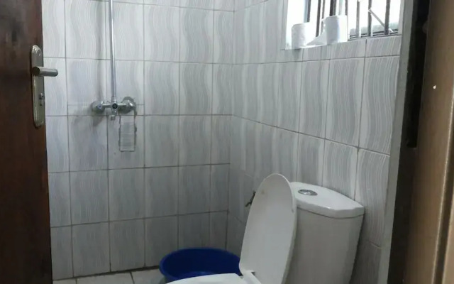Days Inn Lira