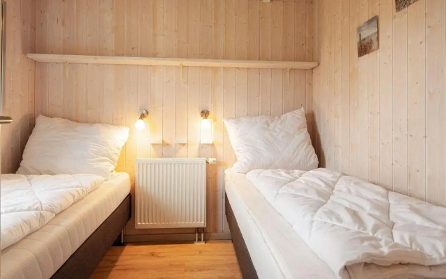 Two-Bedroom Holiday home in Grömitz 2