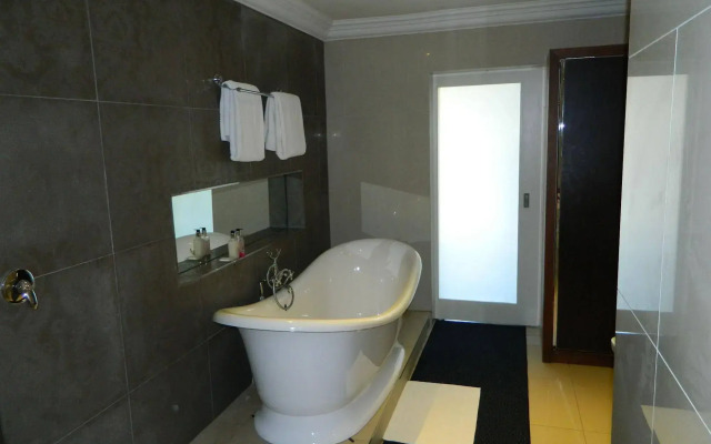Dona Ana Hotel