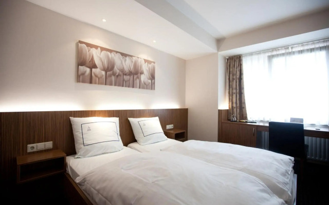Hotel Empire