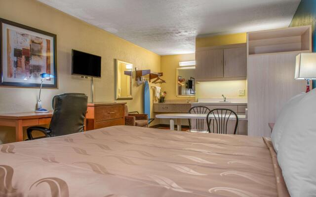 Quality Inn Columbus - East