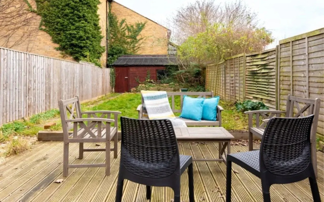 Canary Way - Four Bed Home in Summertown
