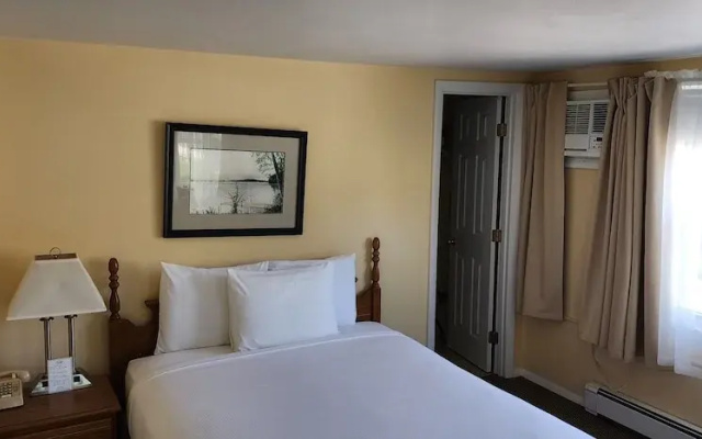 Wilson Lake Inn