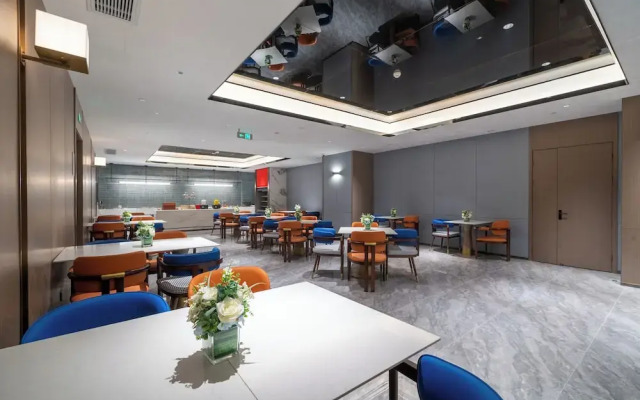 Yizhi Hotel - Guangzhou Shamian Island Huangsha Metro Station-Canton Fair Free Shuttle Bus Included Breakfast