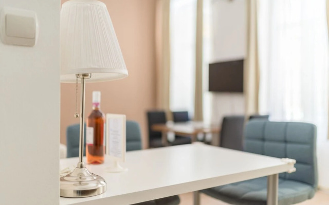 Maphi Bleu - Urban Suite