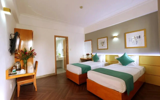 Happy Life Green Hotel