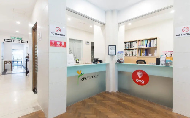 OYO 161 Lodge Paradize Hotel