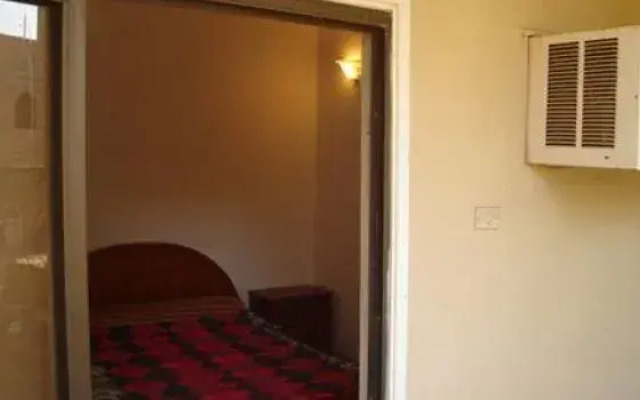 Alaska Hotel