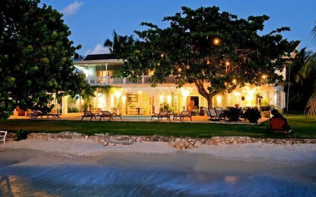 7 Br Beachfront Villa - Discovery Bay - Prj 1422