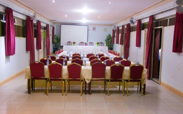 Comfort Hotel Entebbe